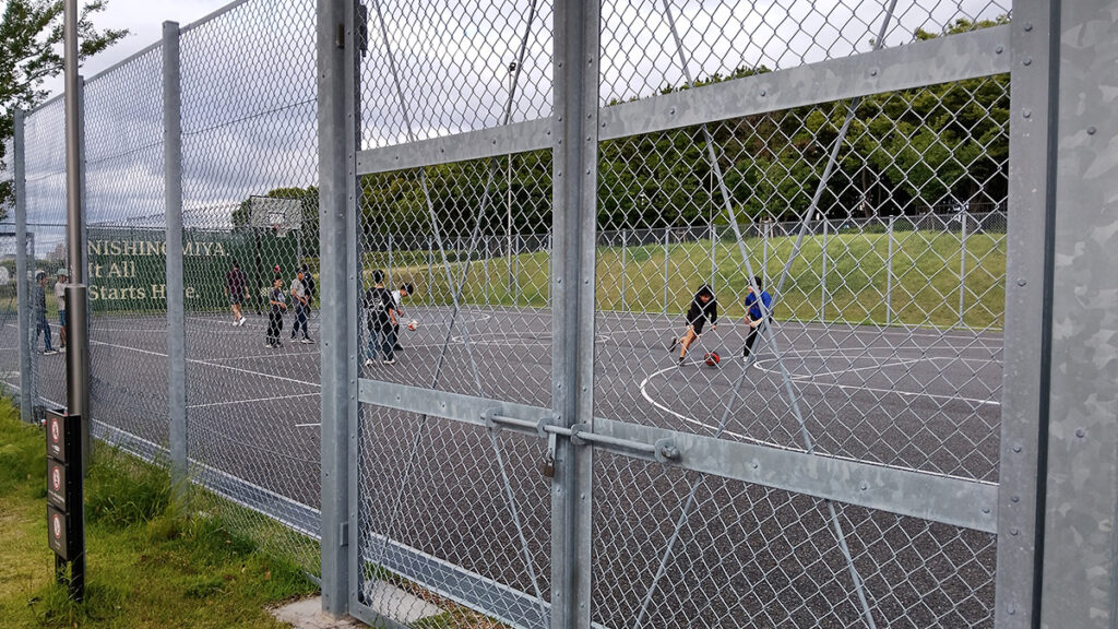 西宮浜総合公園　バスケットボール広場1